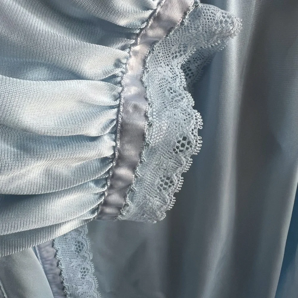 Miss Elaine Vintage 80’s Peignoir Robe Ribbon Lace Long Sleeve Blue S